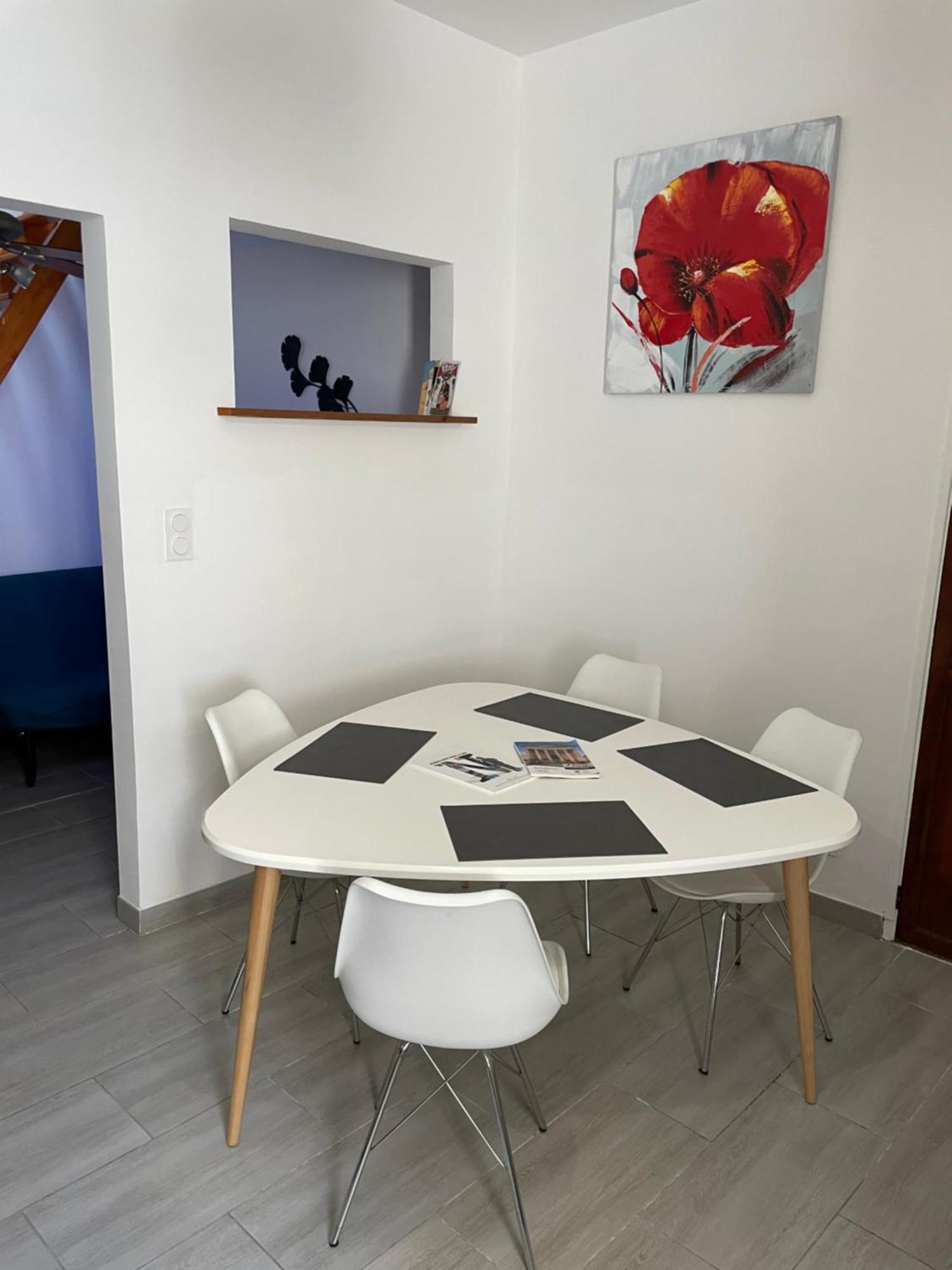 דירות Chez Sonou , Nimes Centre מראה חיצוני תמונה